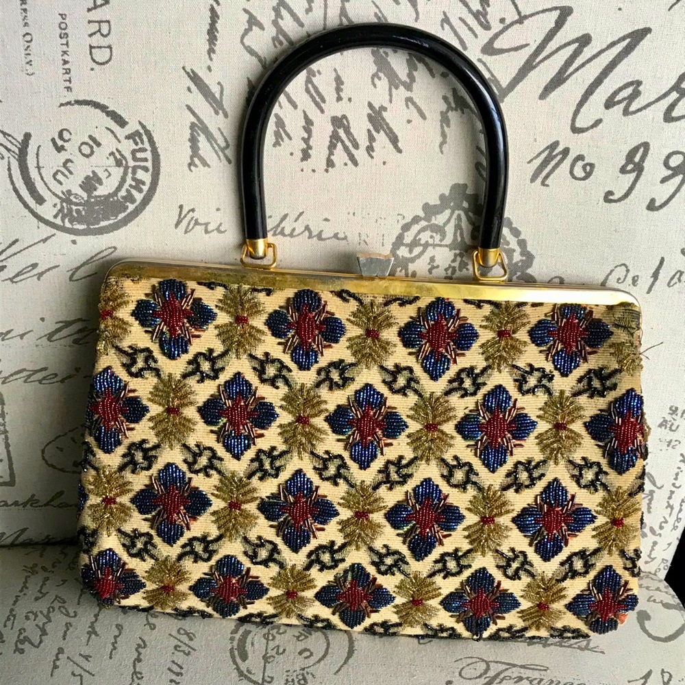 Vintage Beaded Handbag with Attached Change Purse